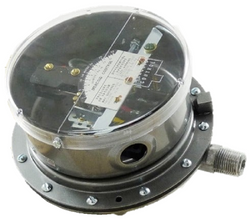 Dwyer Instruments PG-7000-153-P1 Pressure Switch