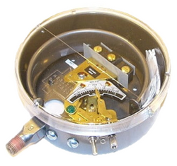 Dwyer Instruments DR-7031-153L-7 Pressure Switch