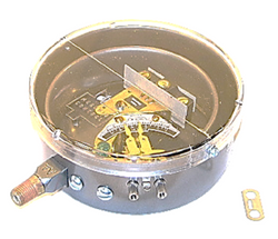 Dwyer Instruments DA-7031-153-2 Pressure Switch
