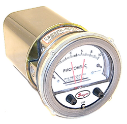 Dwyer Instruments A3010 Pressure Switch/Gage