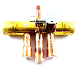 Carrier EF17BZ273 Reversing Valve