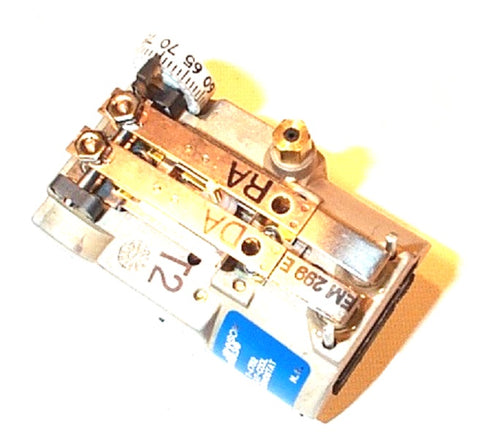 Johnson Controls T-4752-205 Thermostat