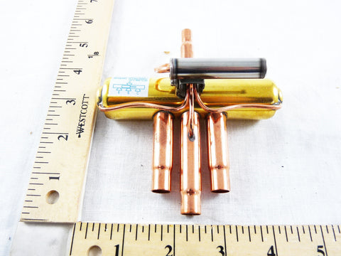 thumbnail image 2 of Reversing Valve For Mcquay Daikin 4Ton R22/R410A Systems - Replacement 910198401 2 of 10